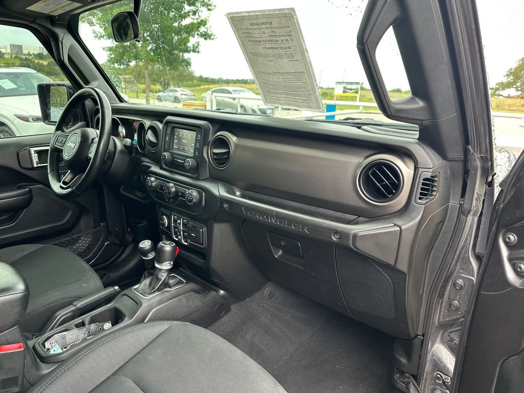 Used 2020 Jeep Wrangler Unlimited Sport S AWD/4WD image 35