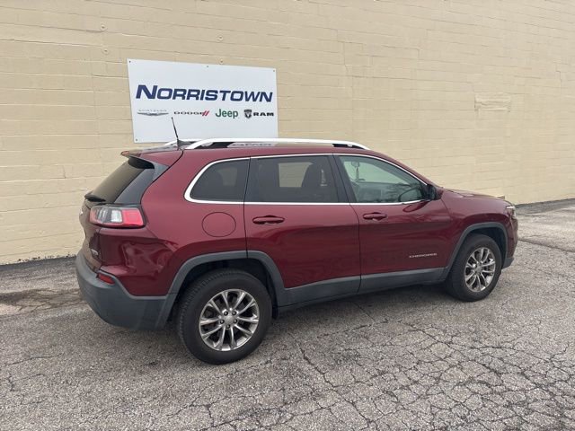 Used 2019 Jeep Cherokee Latitude Plus image 3