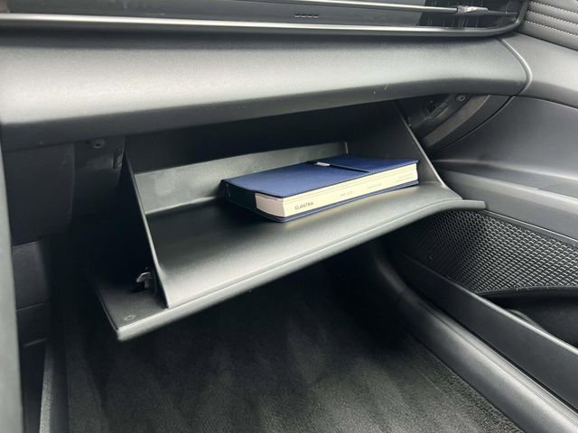 Certified 2025 Hyundai Elantra Sport FWD image 31