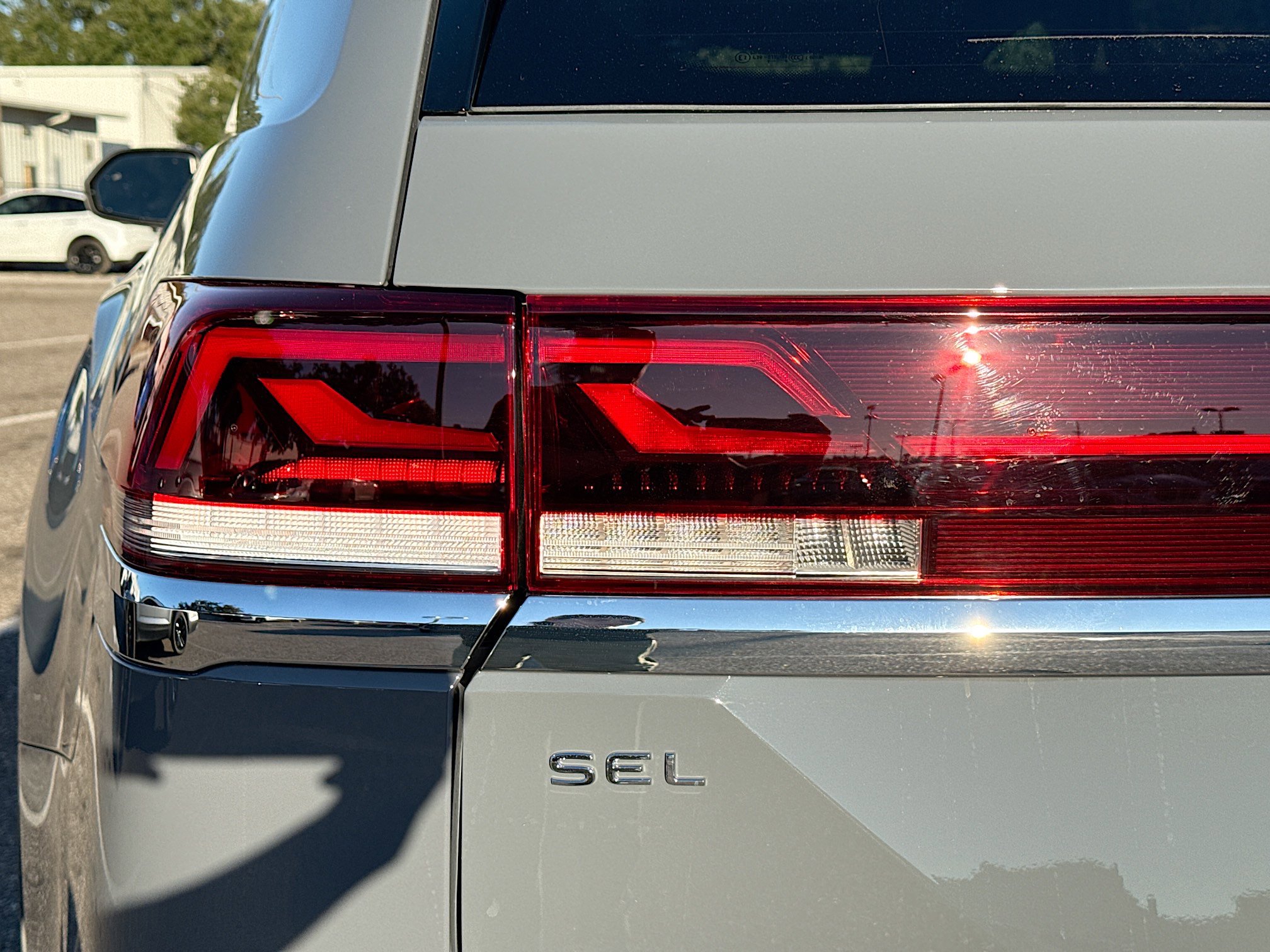 New 2026 Volkswagen Atlas SEL Premium R-Line image 10