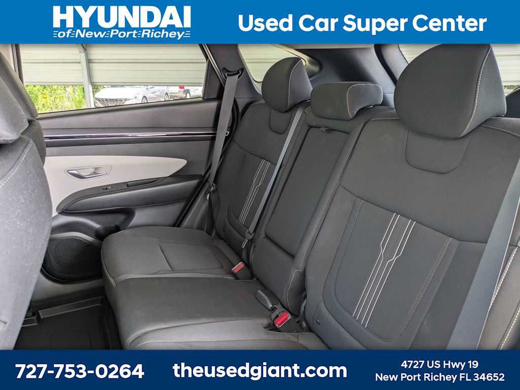 Certified 2023 Hyundai Tucson SEL w/ Winter Package FWD image 15