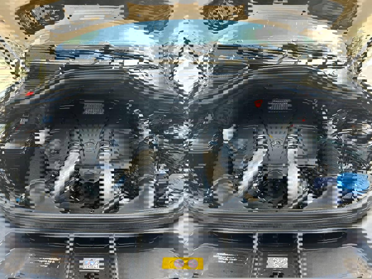 Used 2014 Mercedes-Benz GL 550 4MATIC image 10