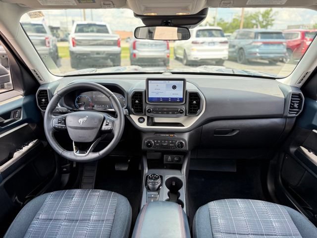 Certified 2023 Ford Bronco Sport Heritage w/ Heritage Convenience Package AWD/4WD image 2