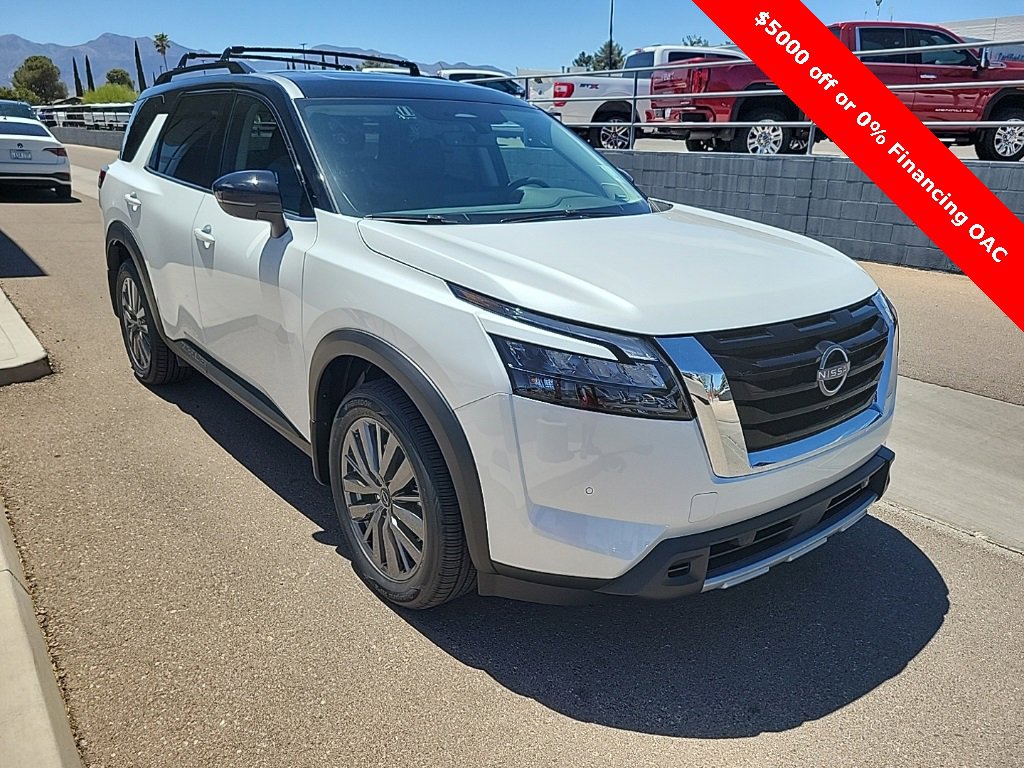 New 2025 Nissan Pathfinder SL w/ SL Premium Package image 9
