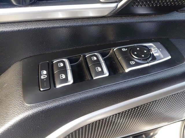 Used 2023 Kia Telluride LX image 20
