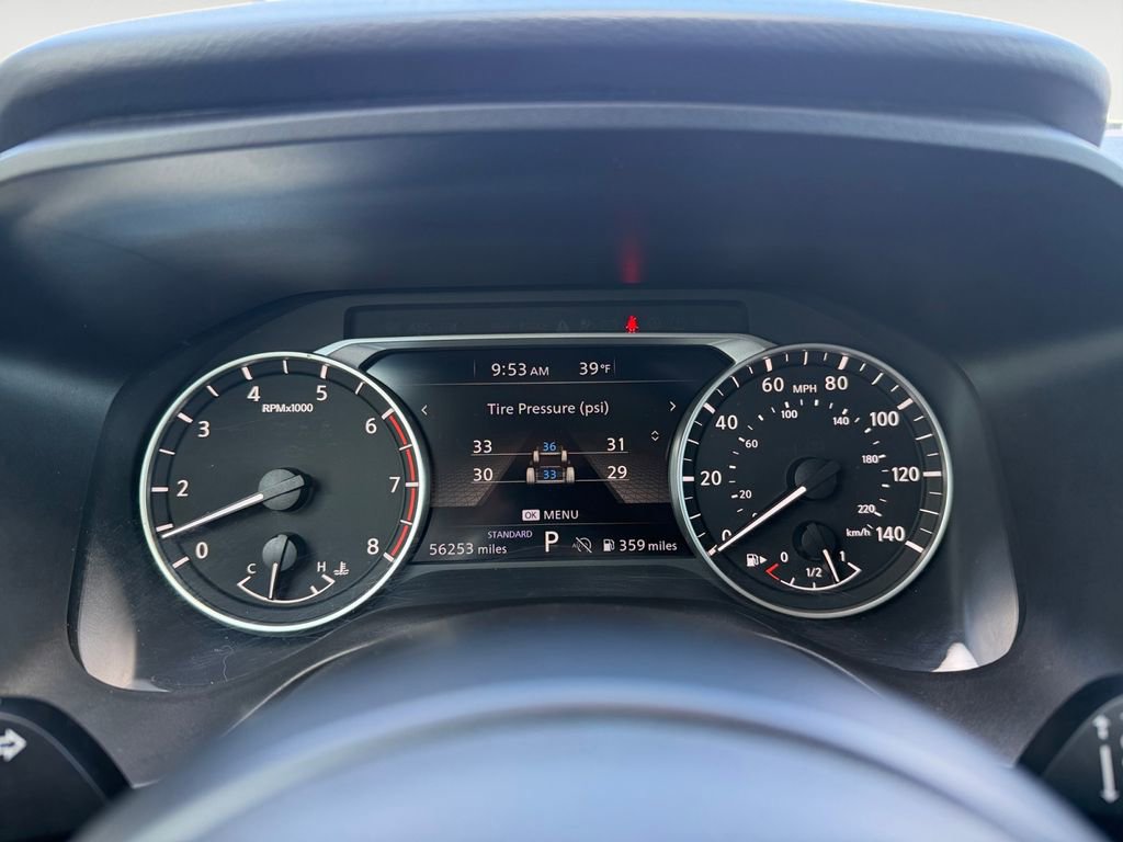 Used 2024 Nissan Rogue S image 16