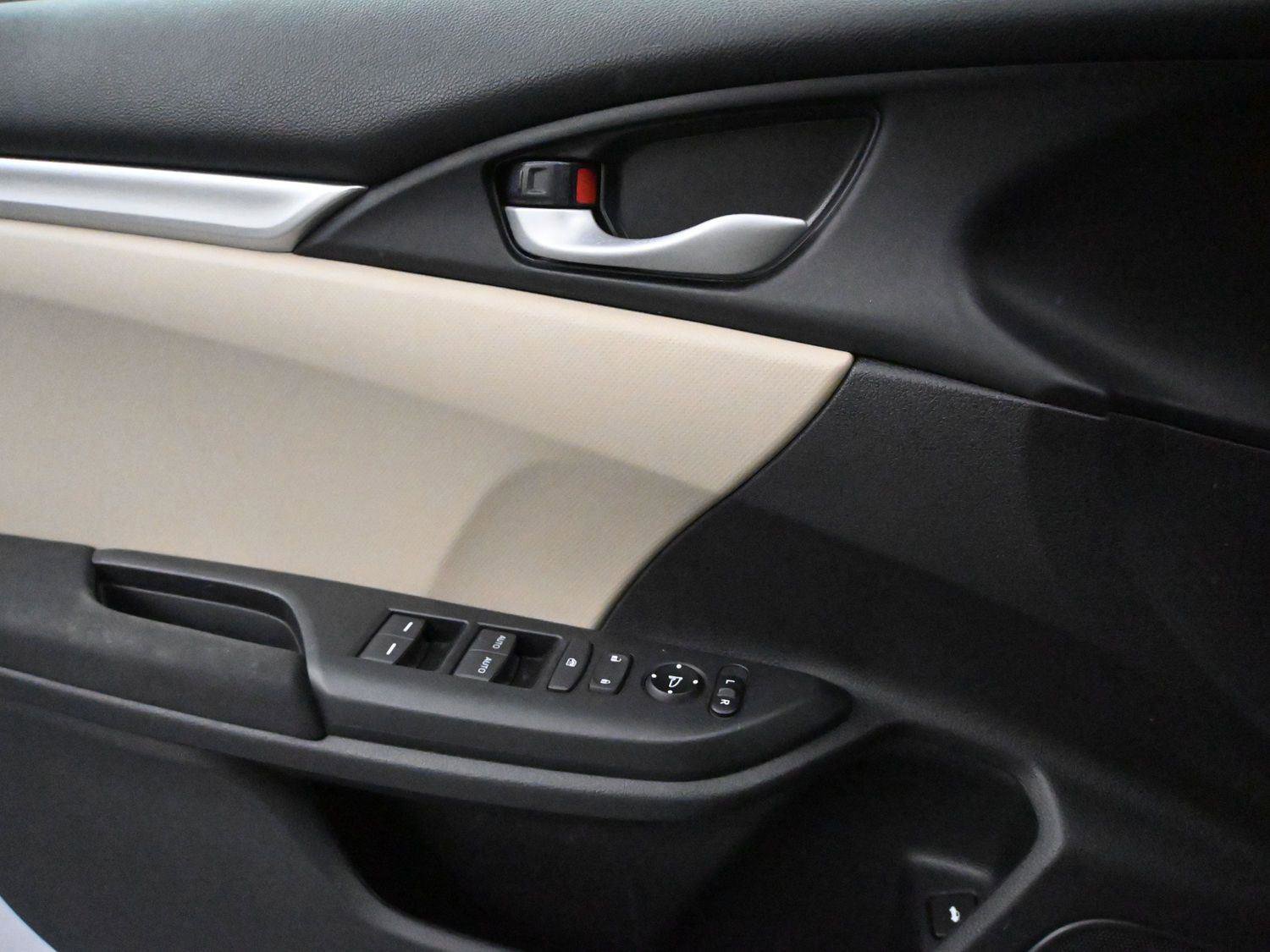 Used 2018 Honda Civic LX image 5