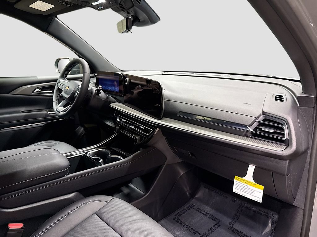 New 2026 Chevrolet Traverse LT w/ Driver Confidence Package image 30