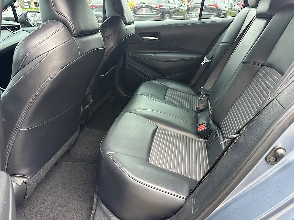Used 2022 Toyota Corolla XSE FWD image 18