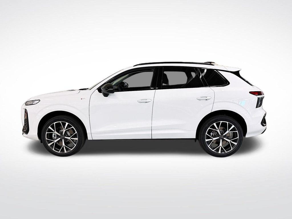 New 2026 Audi Q3 quattro 2.0T AWD/4WD image 2