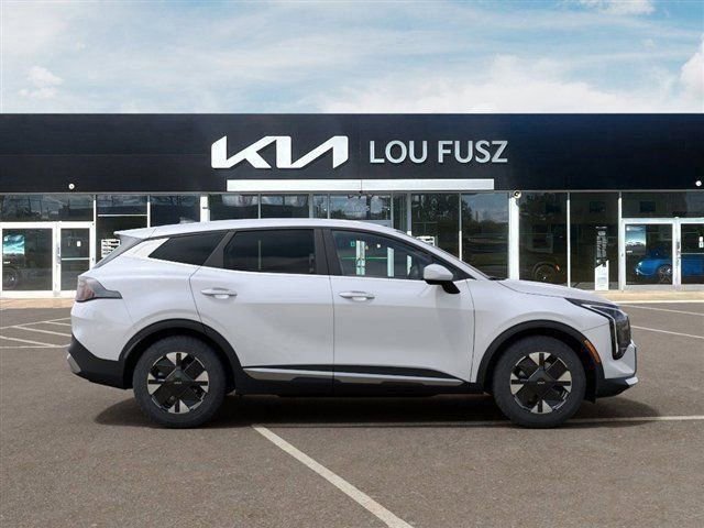 New 2026 Kia Sportage LX image 7