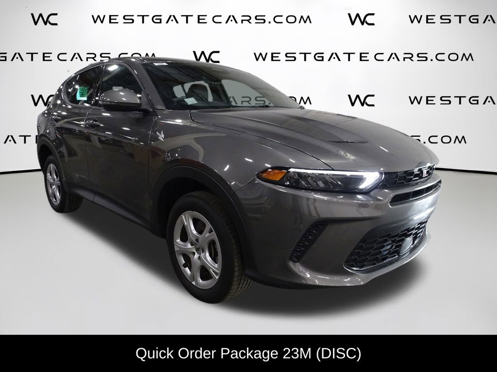 Used 2024 Dodge Hornet GT image 2