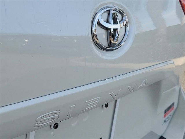 Used 2016 Toyota Sienna XLE Premium image 7