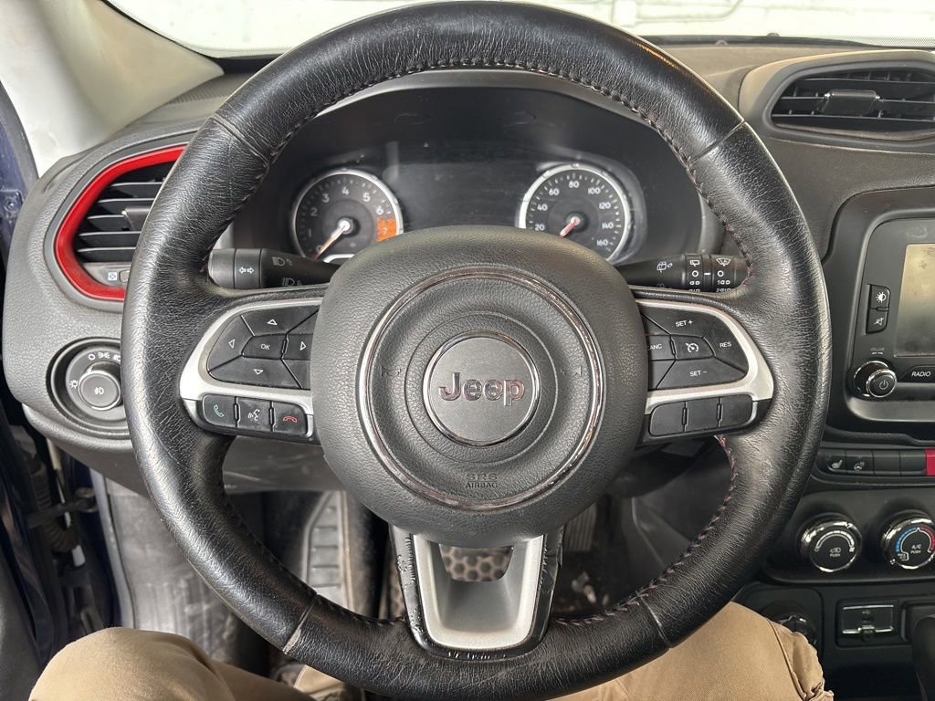 Used 2016 Jeep Renegade Trailhawk AWD/4WD image 8