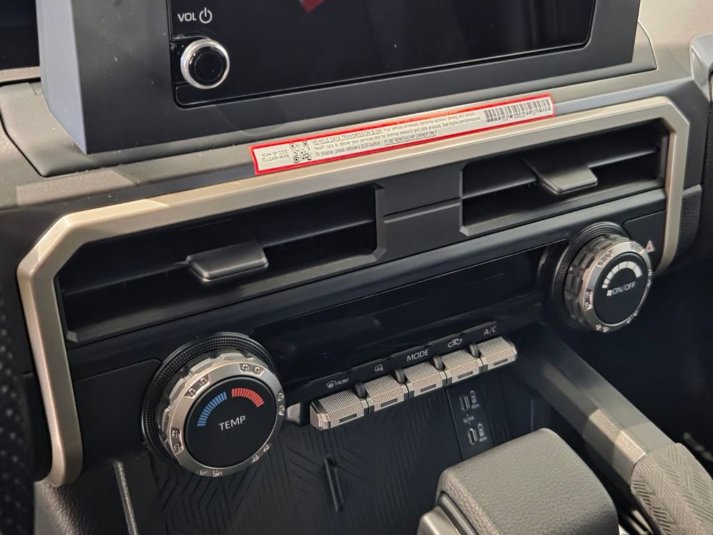 New 2026 Toyota Tacoma SR5 AWD/4WD image 19