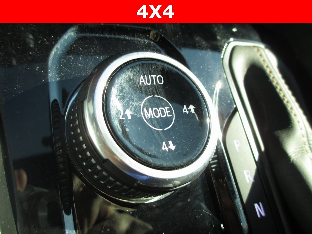 Certified 2024 GMC Canyon AT4 w/ Canyon Safety Plus Package image 17