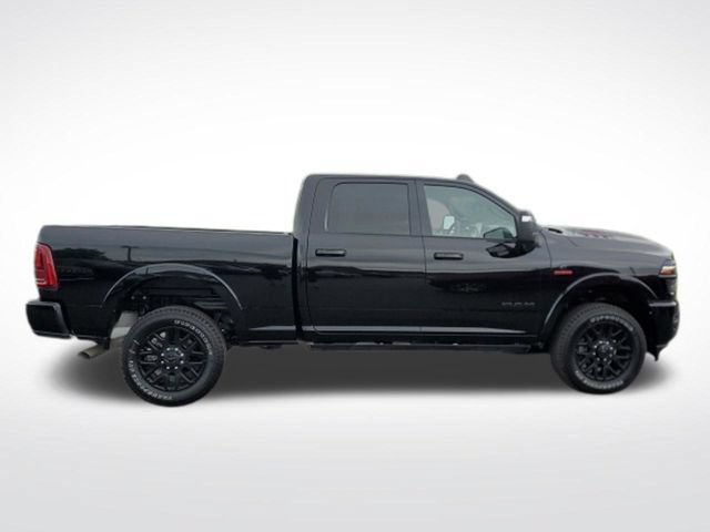 Used 2025 RAM 2500 Limited AWD/4WD image 9