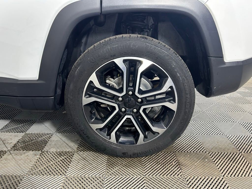 Used 2024 Jeep Compass Limited AWD/4WD image 23