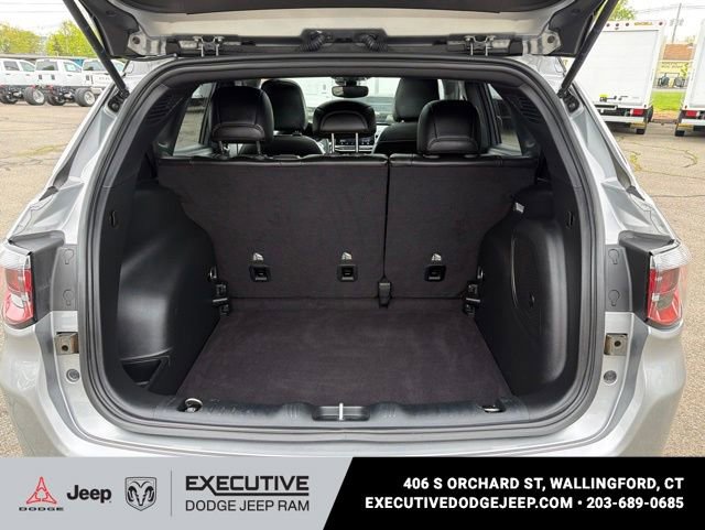 Used 2023 Jeep Compass Limited w/ Sun and Sound Group AWD/4WD image 7