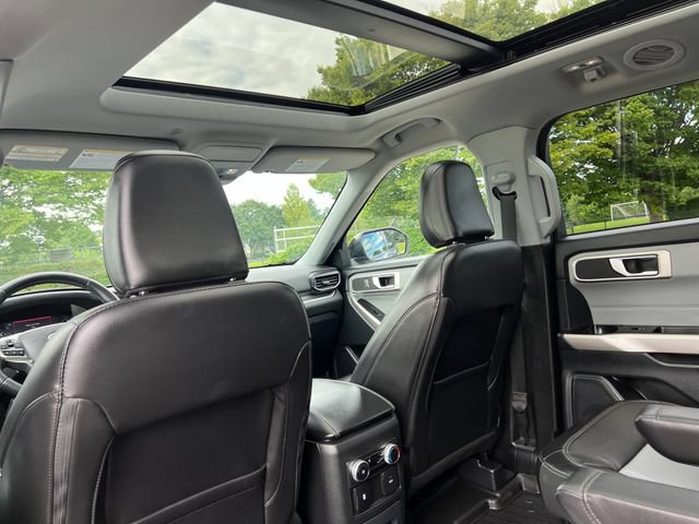 Certified 2023 Ford Explorer XLT w/ Equipment Group 202A AWD/4WD image 26
