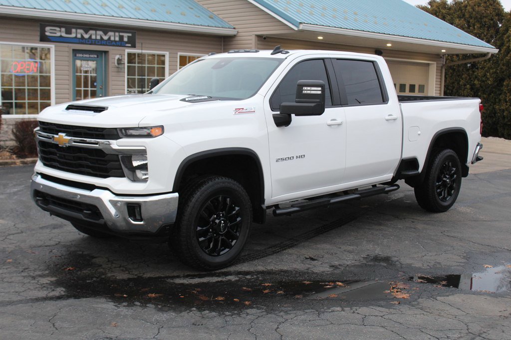 Used 2025 Chevrolet Silverado 2500 LT w/ All Star Edition