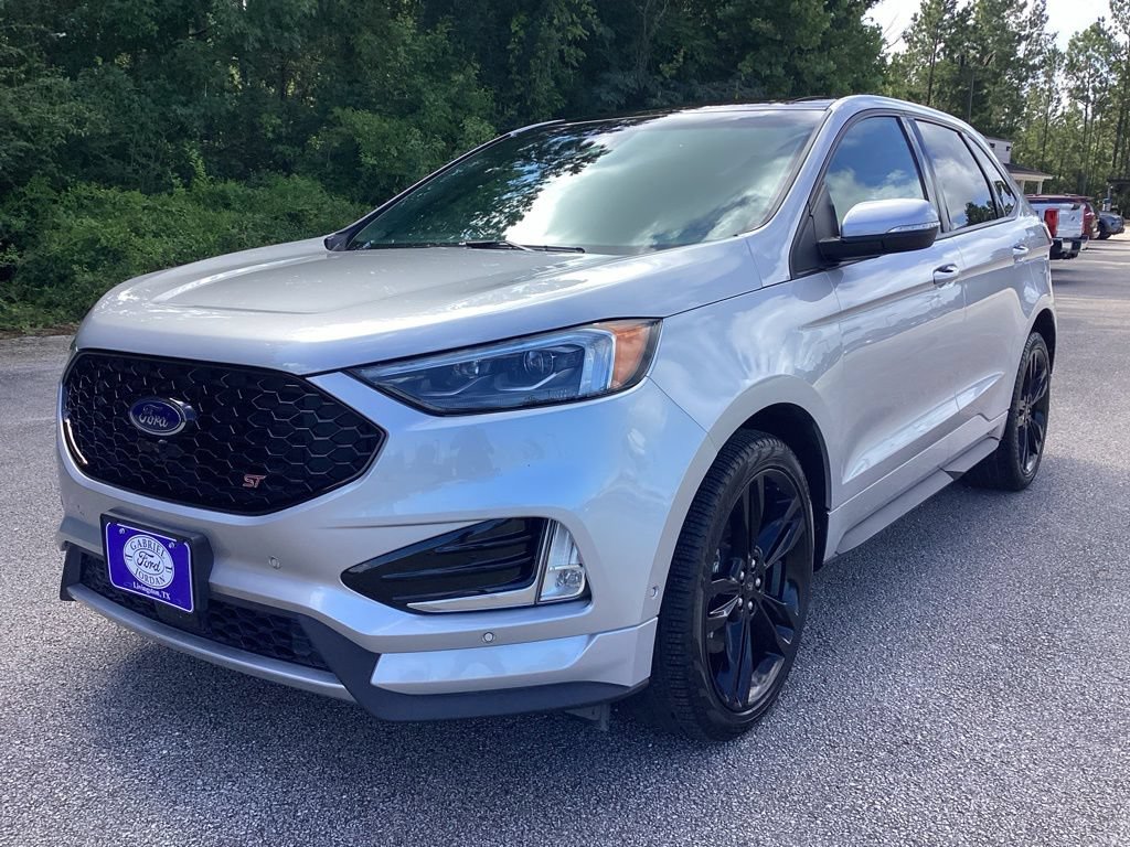Used 2019 Ford Edge ST w/ Equipment Group 401A AWD/4WD image 3