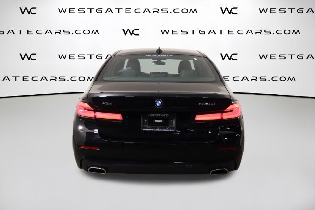 Used 2023 BMW 530i xDrive w/ Convenience Package AWD/4WD image 4