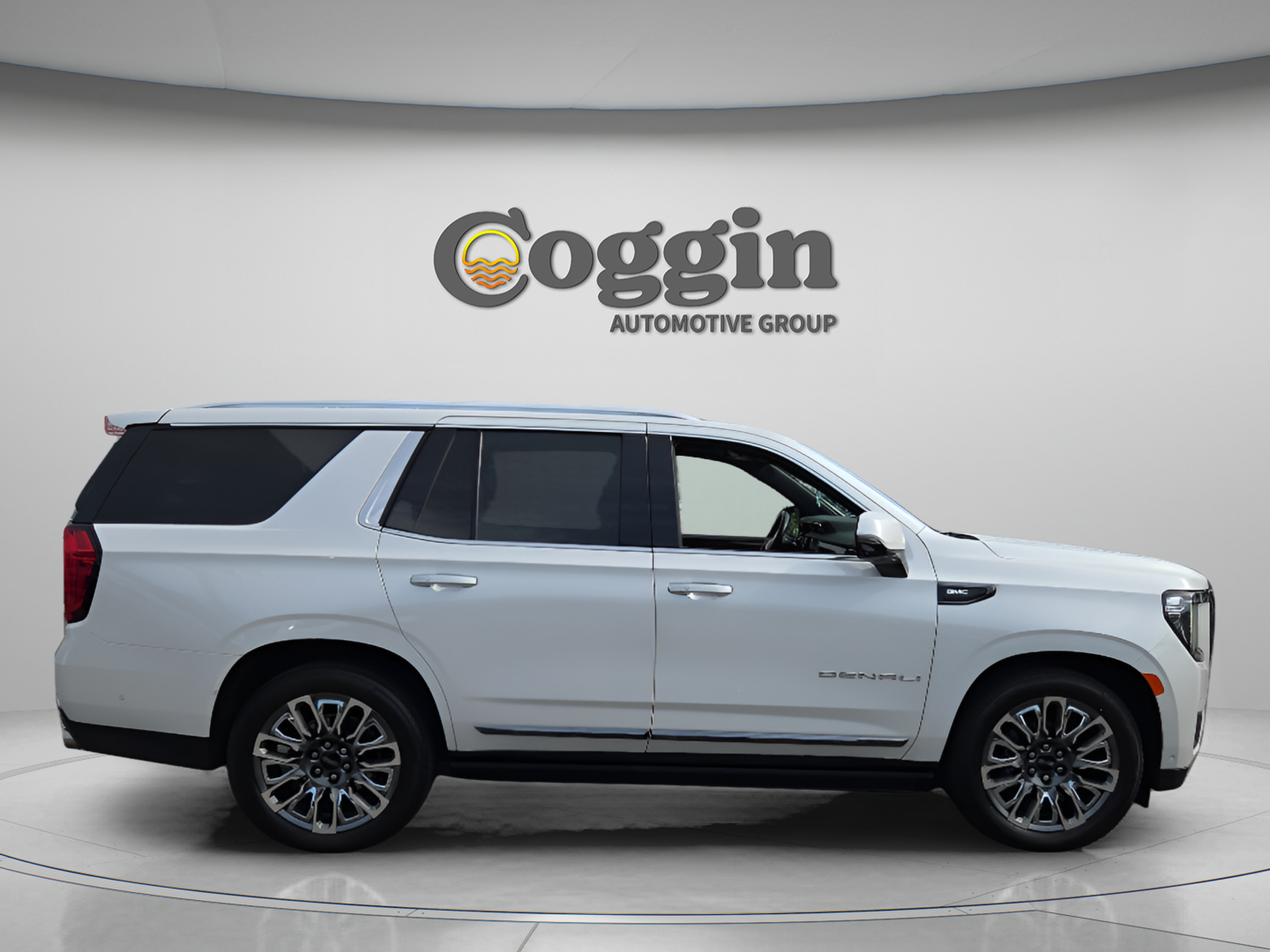 Certified 2023 GMC Yukon Denali Ultimate AWD/4WD image 6