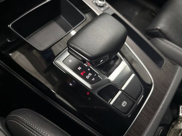 Used 2024 Audi Q5 2.0T Premium Plus AWD/4WD image 31
