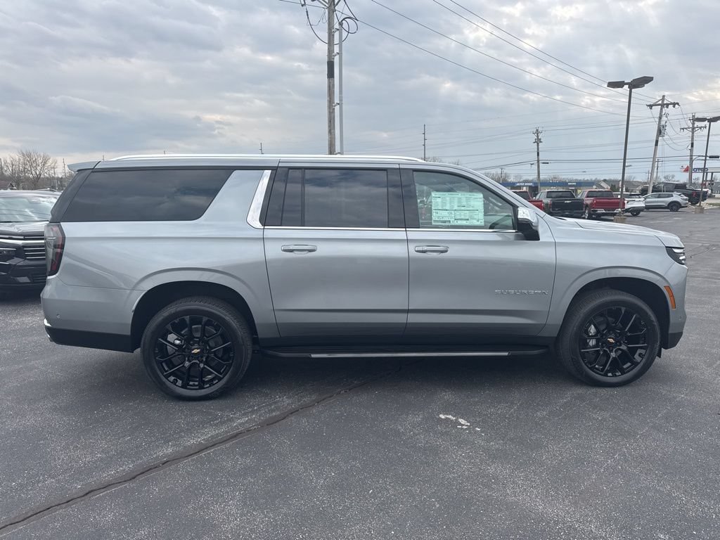 New 2026 Chevrolet Suburban Premier w/ Sun And Tow Package AWD/4WD image 20