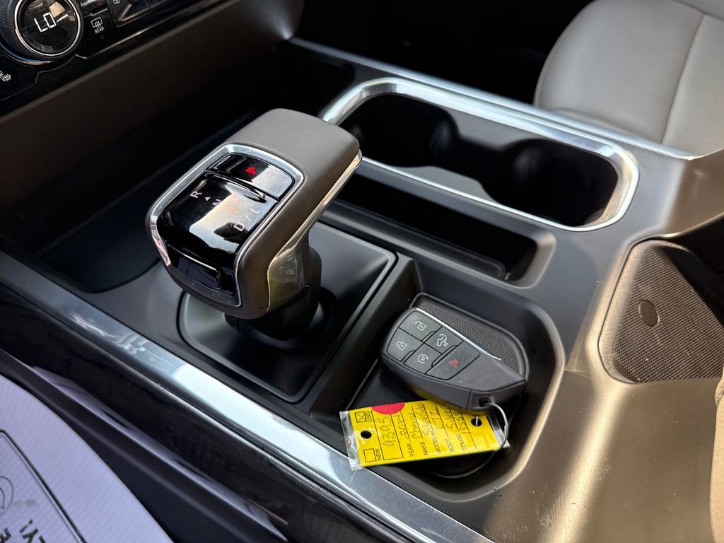 Used 2024 Chevrolet Silverado 1500 LTZ image 30