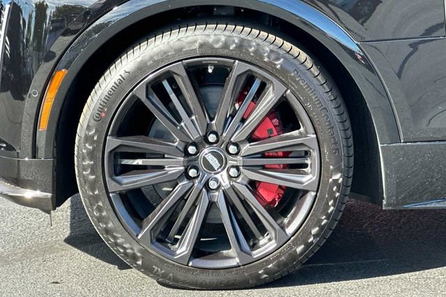 New 2026 Cadillac Lyriq V w/ Exterior Carbon Fiber Package image 25