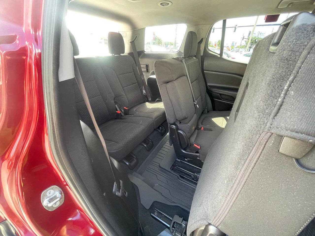 Used 2018 GMC Acadia SLE AWD/4WD image 10