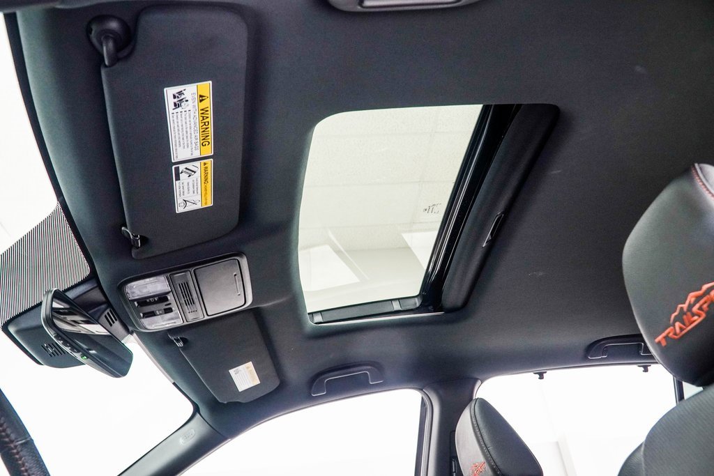 Used 2022 Honda Passport TrailSport image 37