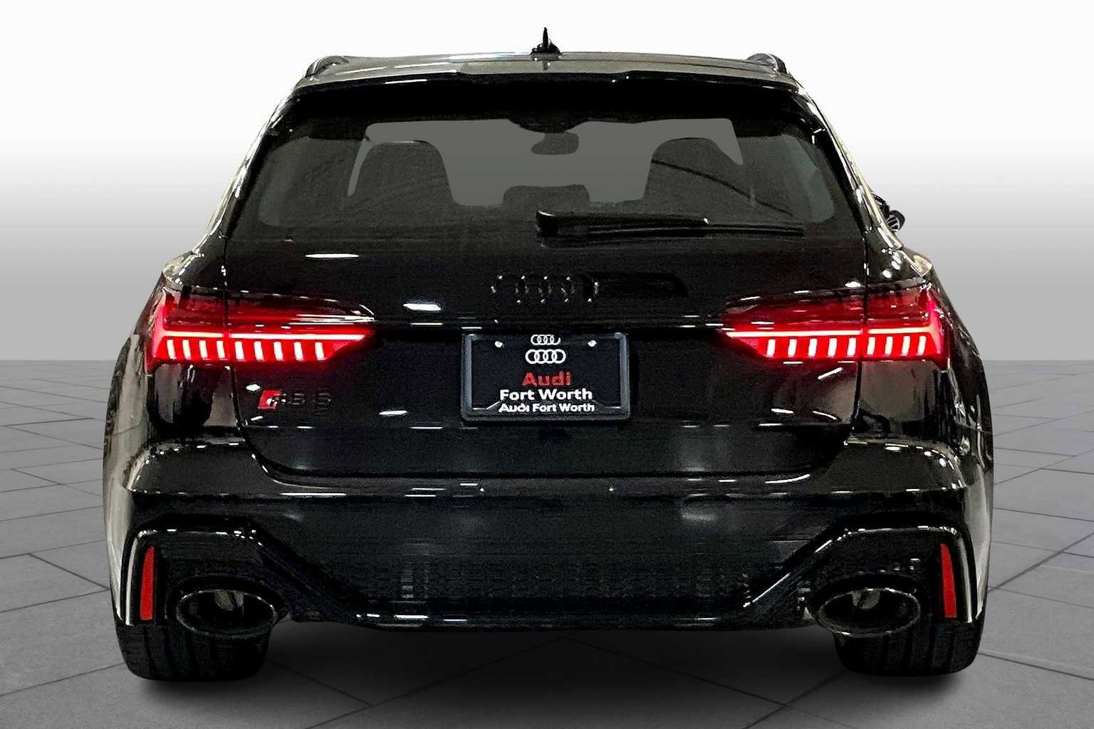 New 2026 Audi RS 6 performance image 4