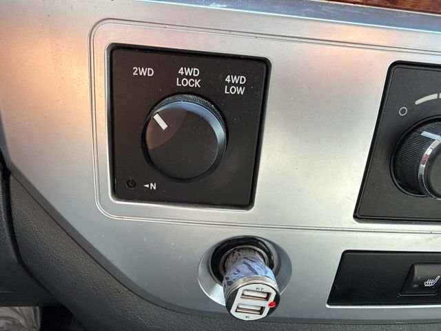 Used 2007 Dodge Ram 2500 Truck Laramie AWD/4WD image 25