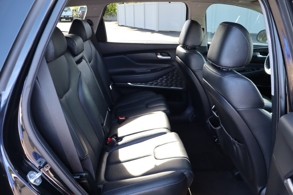 Used 2019 Hyundai Santa Fe AWD image 35