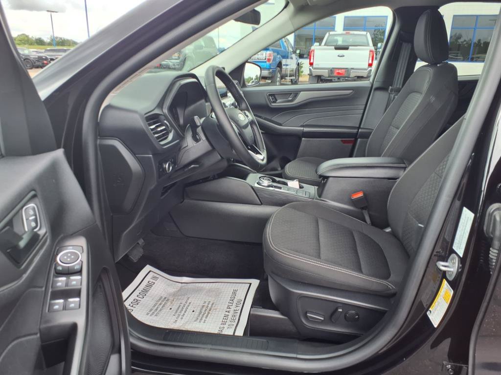 Used 2024 Ford Escape Active AWD/4WD image 10