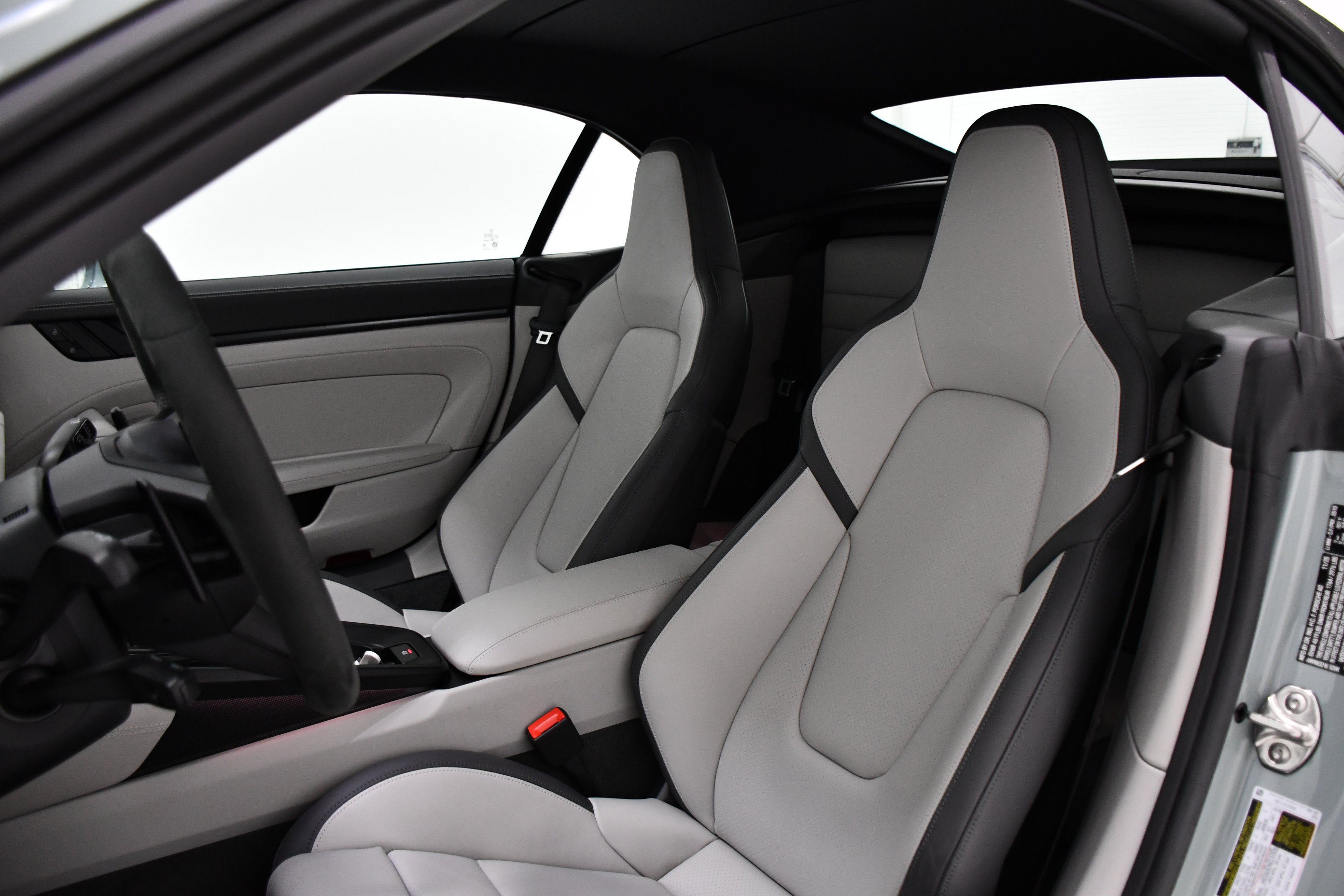 Used 2026 Porsche 911 Carrera GTS RWD image 19