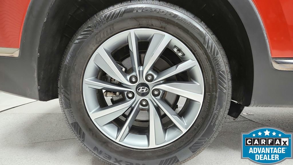 Used 2019 Hyundai Santa Fe Limited FWD image 29