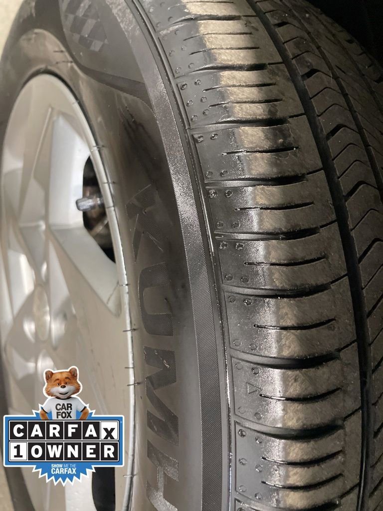 Certified 2024 Hyundai Kona SE image 36