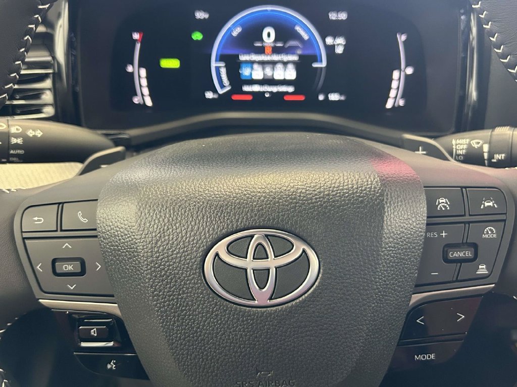 Used 2026 Toyota Camry SE w/ Convenience Package FWD image 27