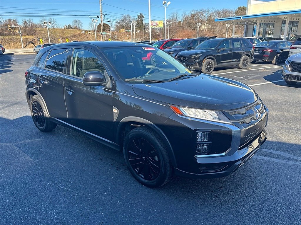 Used 2024 Mitsubishi Outlander Sport LE image 8