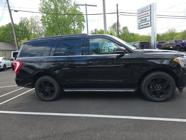 Used 2021 Ford Expedition XLT AWD/4WD image 16