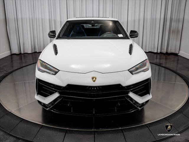 Used 2023 Lamborghini Urus S AWD/4WD image 3