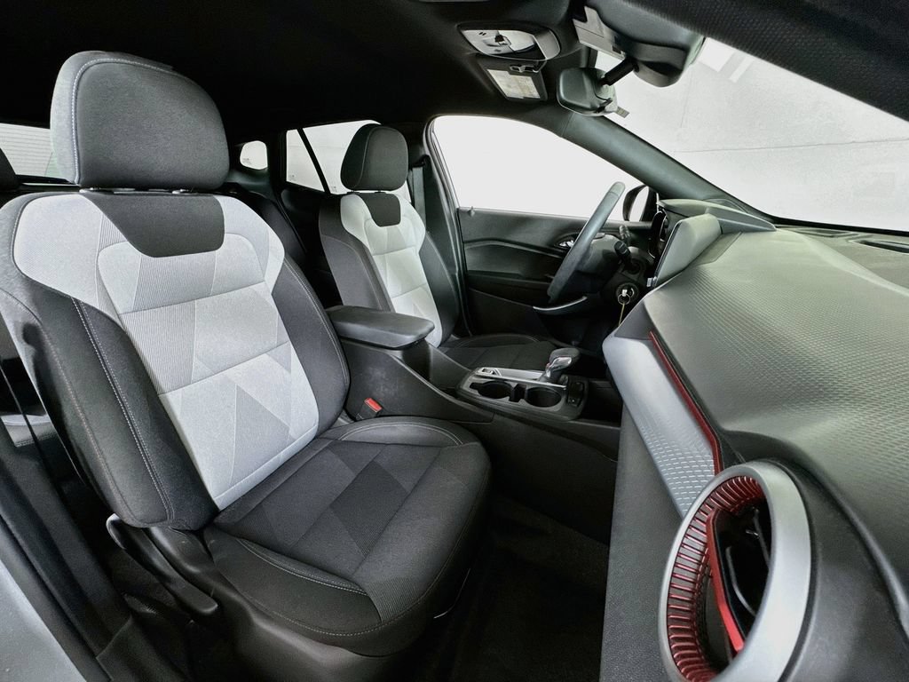 Used 2026 Chevrolet Trax RS w/ Driver Confidence Package FWD image 26