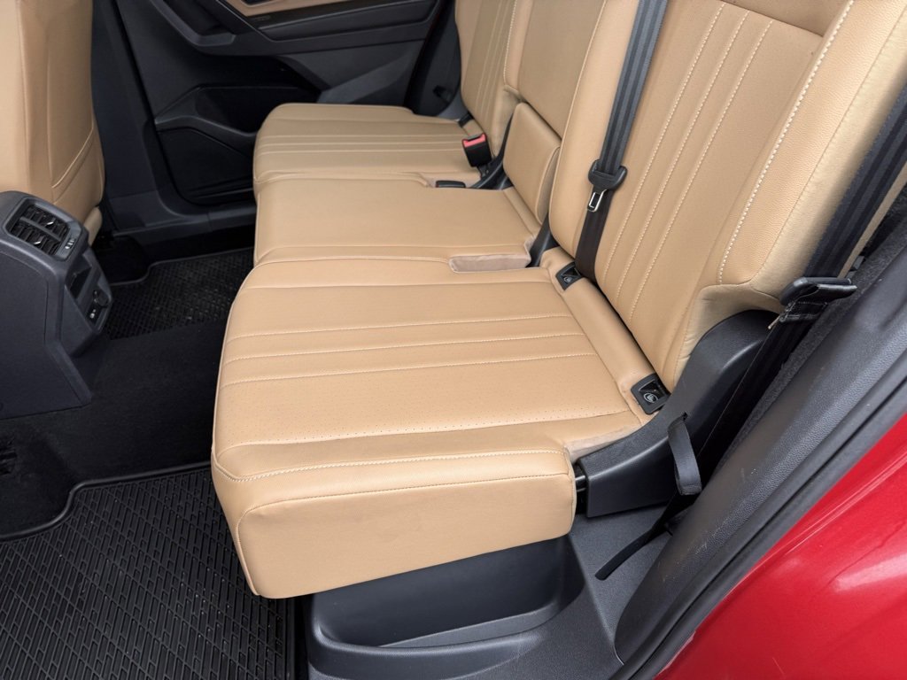 Used 2022 Volkswagen Tiguan SE image 15