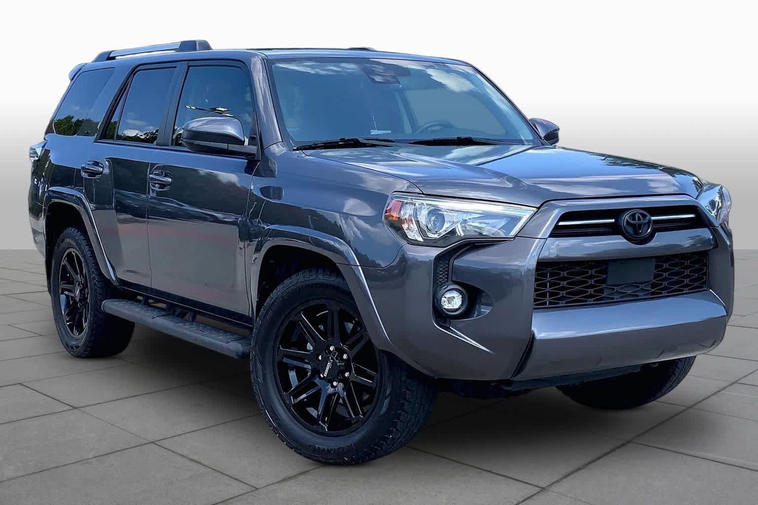 Used 2021 Toyota 4Runner SR5 RWD image 3