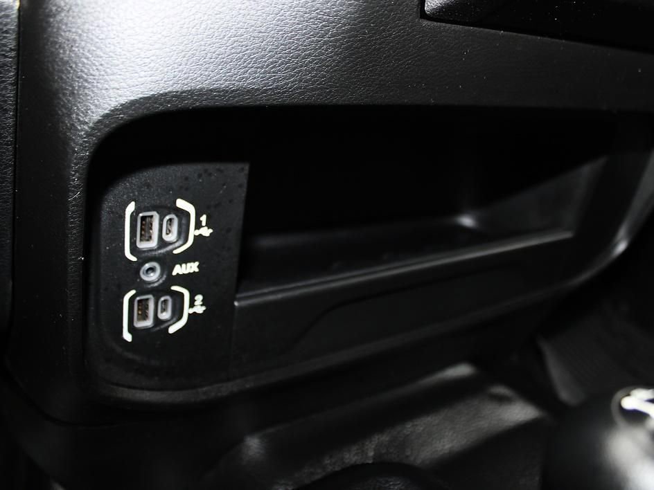 Used 2023 RAM 2500 Tradesman w/ Chrome Appearance Group image 20