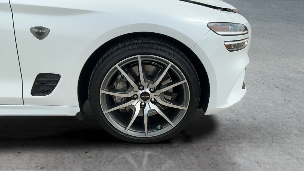 Used 2026 Genesis G70 2.5T Prestige RWD image 24